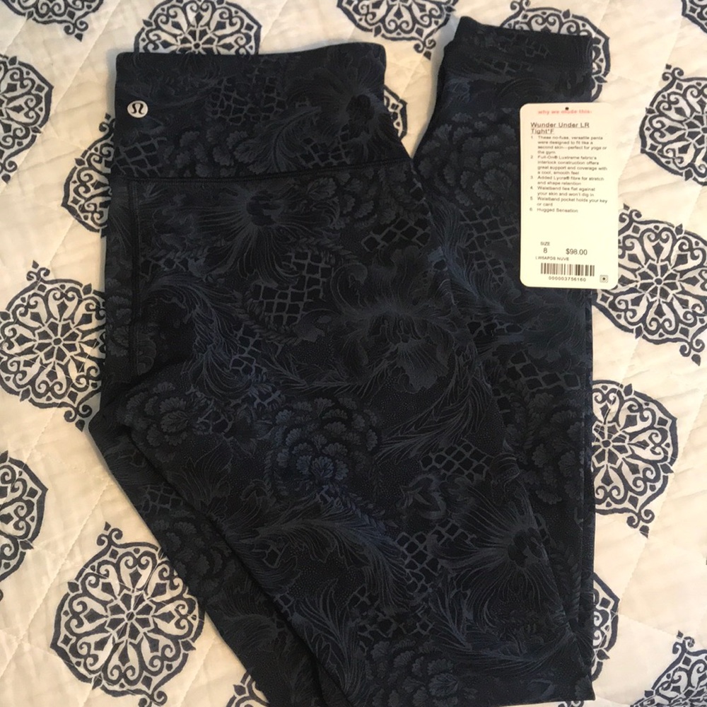 LuLu Lemon Women’s Wonder Under LR tight